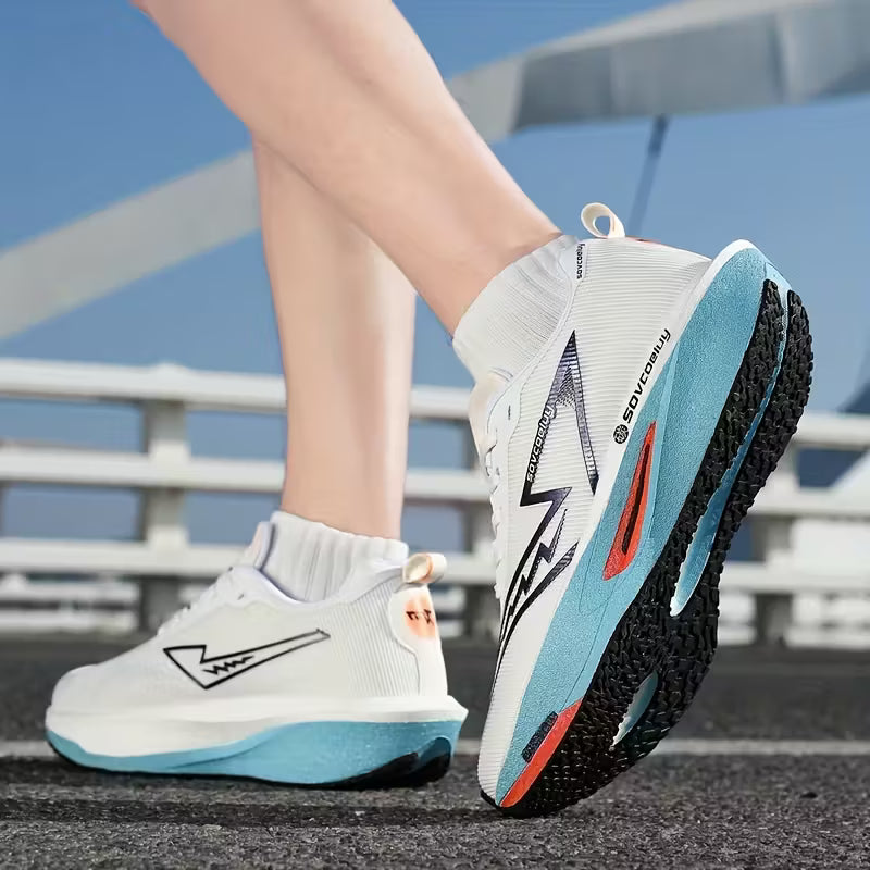 SovCueley Carbon Fiber Running Sneaker | Elegantiee