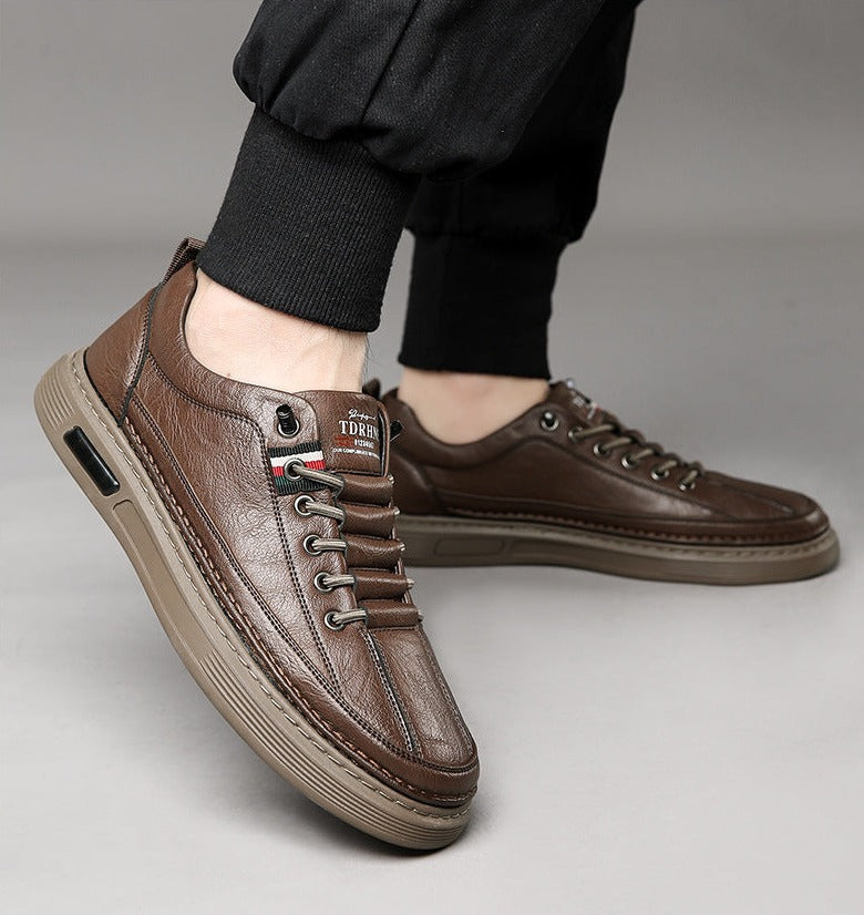 Casual Sneakers in Genuine Leather - Vinny